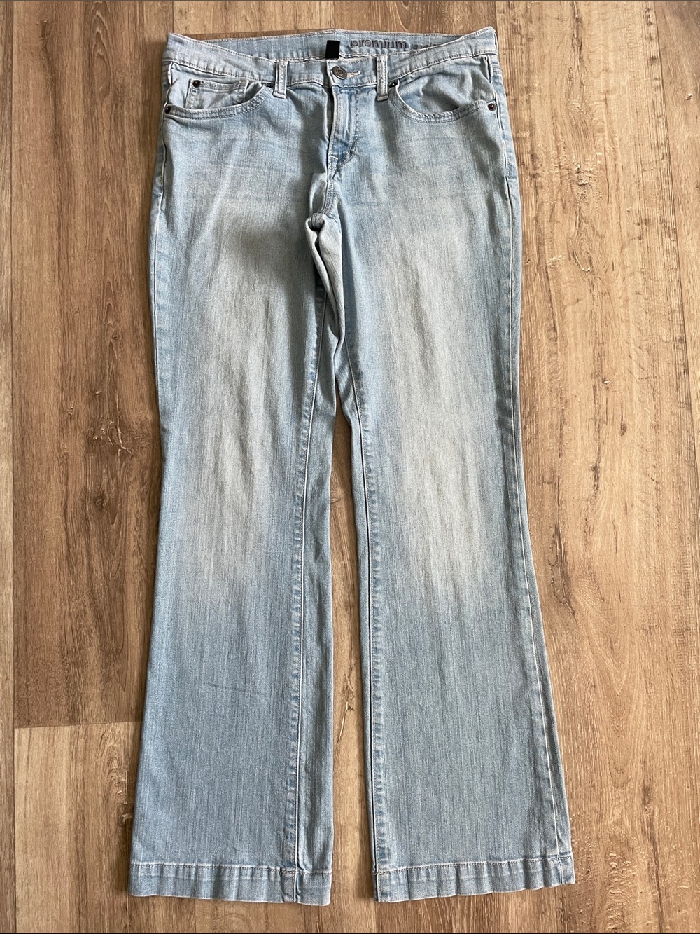 Gap Premium Long & Lean Light Wash Jeans 8/29 - Picture 2 of 7